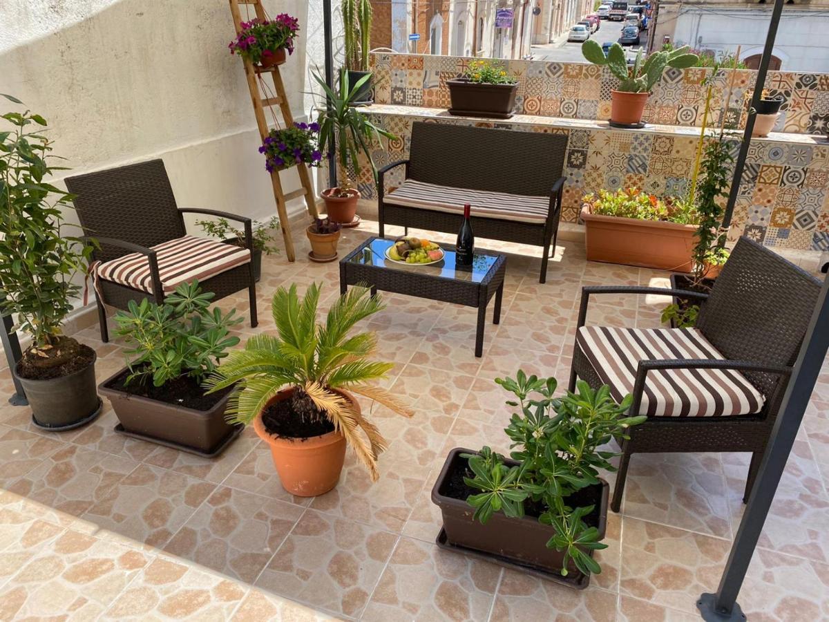 Casa Nonna Maria Apartment Сиракуза Екстериор снимка