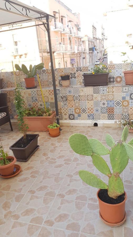 Casa Nonna Maria Apartment Сиракуза Екстериор снимка